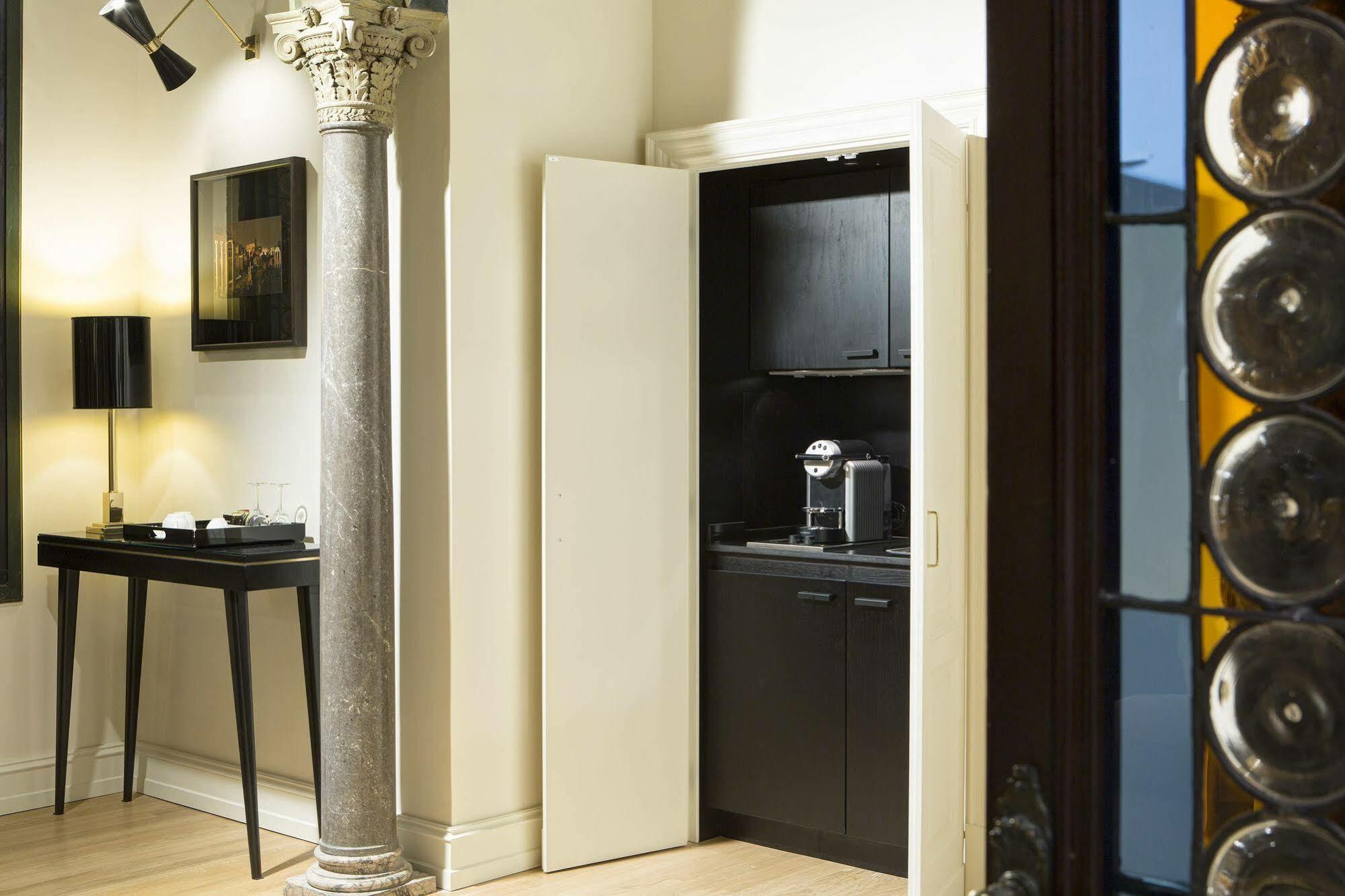 Le Case Di Andrea - Roof Suite Rome Buitenkant foto